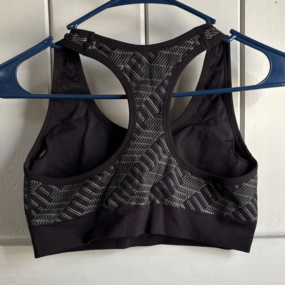 TWO PUMA SPORTS BRAS- A Vibrant Pink Sports Bra AND a Black Sports Bra. - Picture 7 of 8